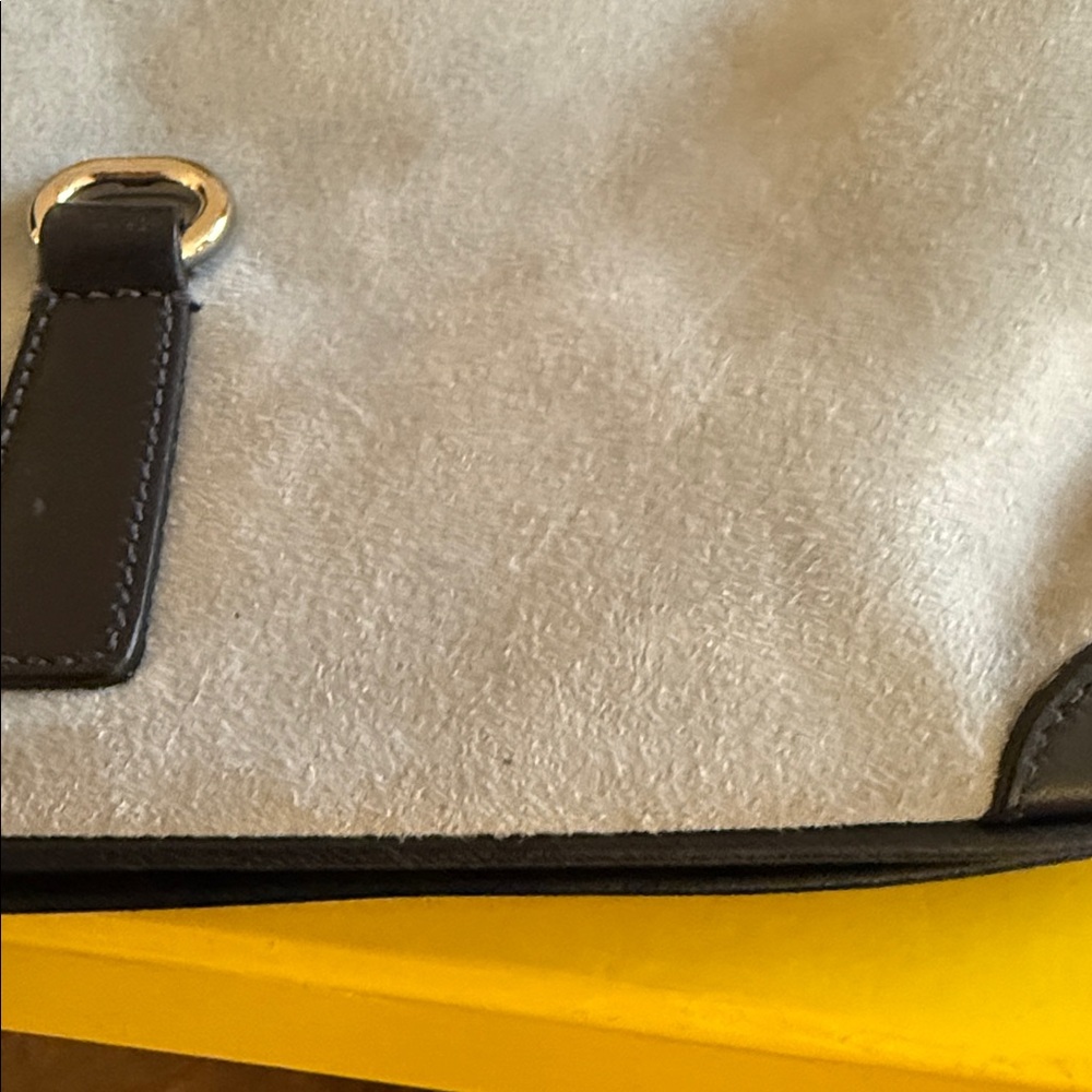 Coach light blue suede with navy leather - Picture 5 of 8